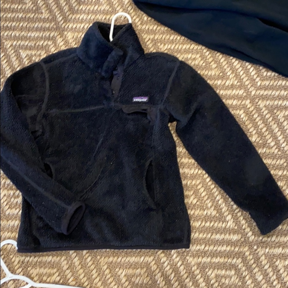 Women’s Patagonia pullover